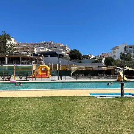 One-bedroom In Alvor With A Sea View Fully Renovated شقة Bicas