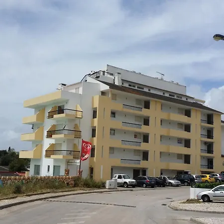 One-bedroom In Alvor With A Sea View Fully Renovated *