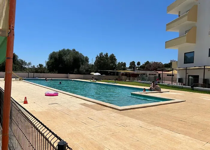 One-bedroom In Alvor With A Sea View Fully Renovated Bicas