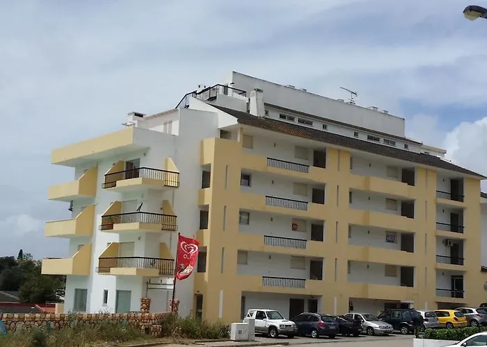 One-bedroom In Alvor With A Sea View Fully Renovated *